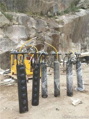 安徽阜陽(yáng)礦山設(shè)備代理商 破除堅(jiān)硬石方的劈裂棒技術(shù)詳解與應(yīng)用